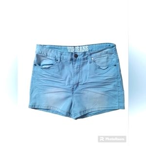 VIP Jean Shorts (Juniors) Light Wash